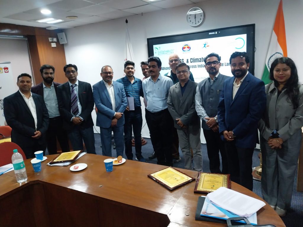Institutional roundtable on climate and sustainability advisory.